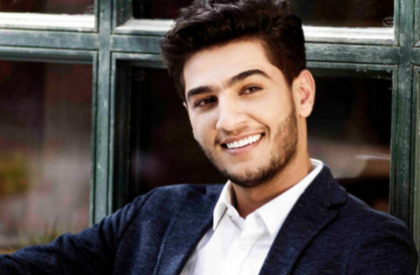 تجمع الفنانين الديمقراطيين يدعو الفنان محمد عساف للانسحاب من مهرجان دبي