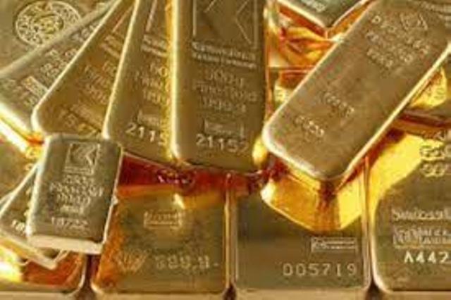 تباطؤ النمو العالمي يرفع الذهب