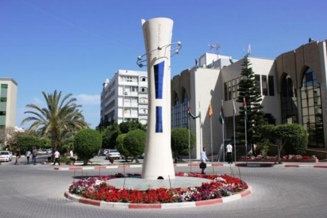 الكشف عن أزمة مالية خانقة تعاني منها عدد من جامعات القطاع