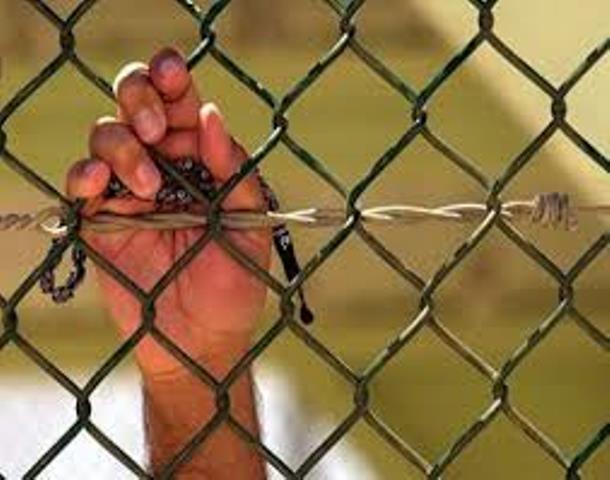 15 من أهالي أسرى غزة يغادرون لزيارة أبناءهم في «رامون»