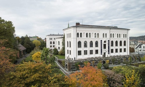 كلية الحقوق في جامعة بيرغن Bergen تنهي اتفاقية التبادل مع جامعة تل أبيب