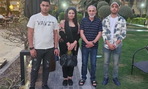 وفد قيادي من الجبهة الديمقراطية يقوم بزيارة تضامنية للرفيق المناضل الأسير المحرر جمال أبو صالح