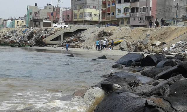 خبراء: الوضع البيئي في غزة يشكل خطراً على إسرائيل